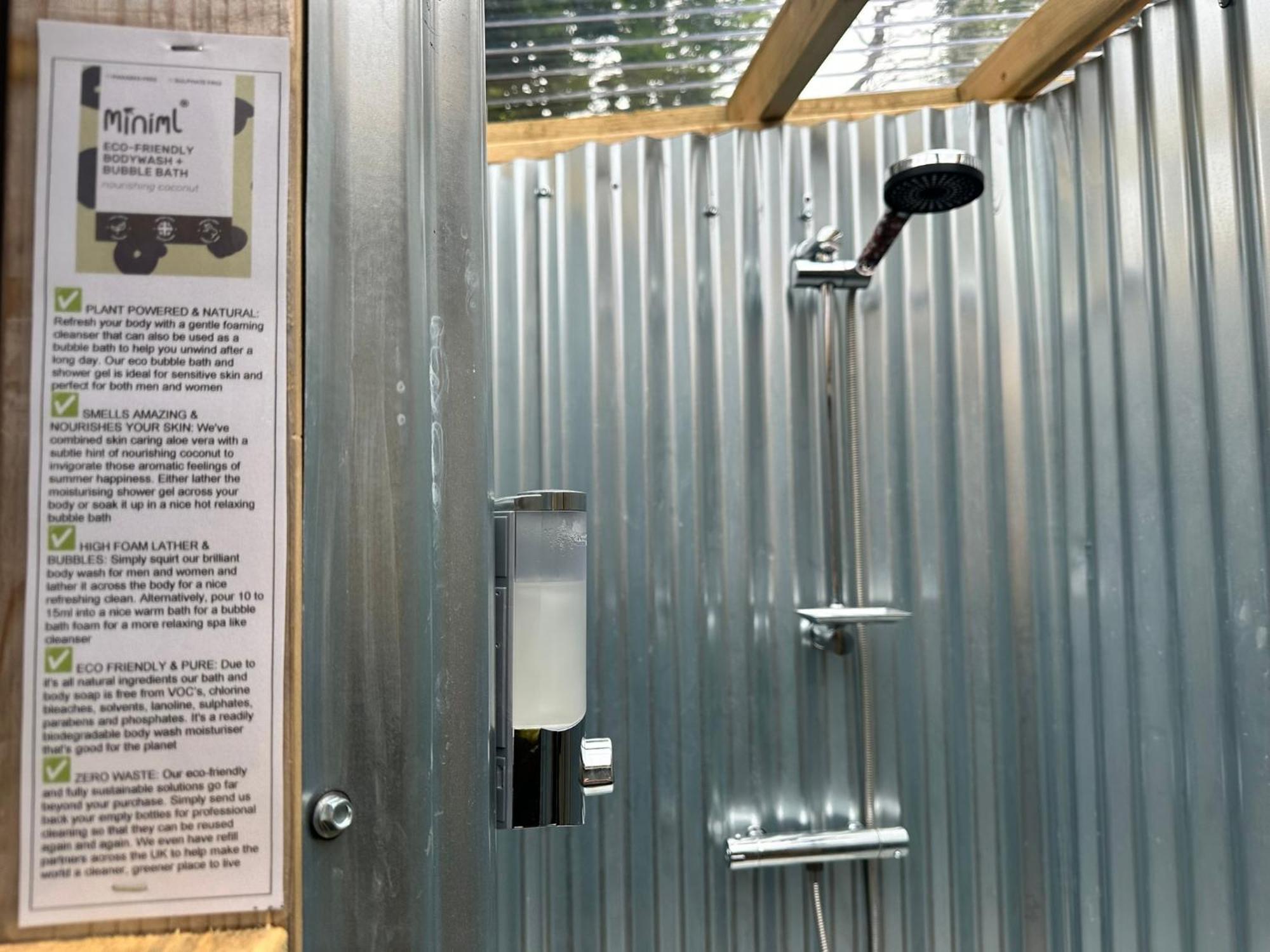 Lakeside Glamping Firecrest St Columb Major Eksteriør billede