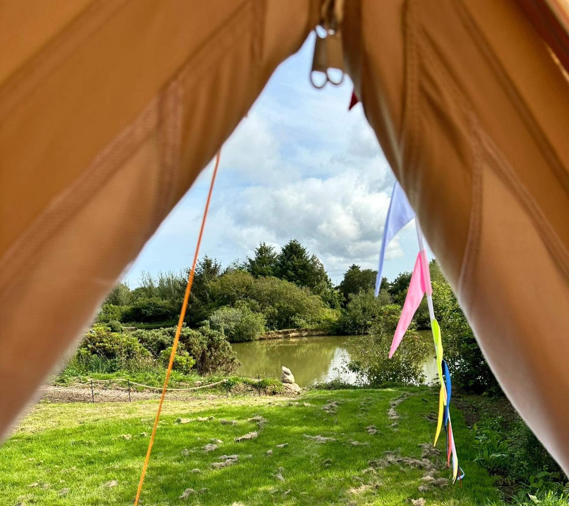 Lakeside Glamping Firecrest St Columb Major Eksteriør billede
